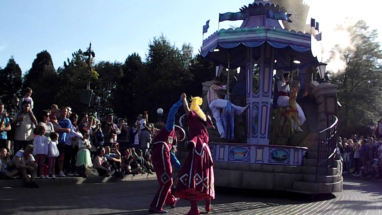 Disneyland Paris parade 2012