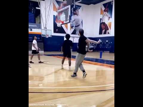 liangelo ball in g league practice