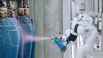 Automatic Spraying for Denim — xArm Robot Arm