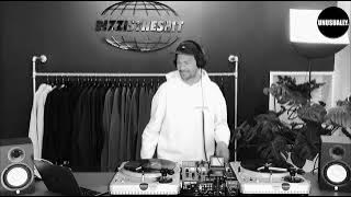 DJ Fki live at DITS Store (Hip House/House) for UNUSUALLY.