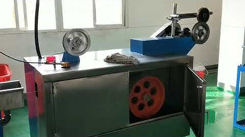 The production line of the nose bridge of the mask