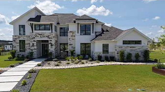 TOURING THE BIGGEST MODEL HOUSE BUILT BY THIS INCREDIBLE BUILDER IN TEXAS | $1.2M+