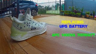 Replacing UPS Battery APC 1400VA 700WATT