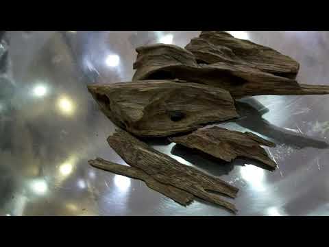 عود القصر اعواد قديمة وادهان نادرة جنوب تايلند دبل سوبر 0505643095