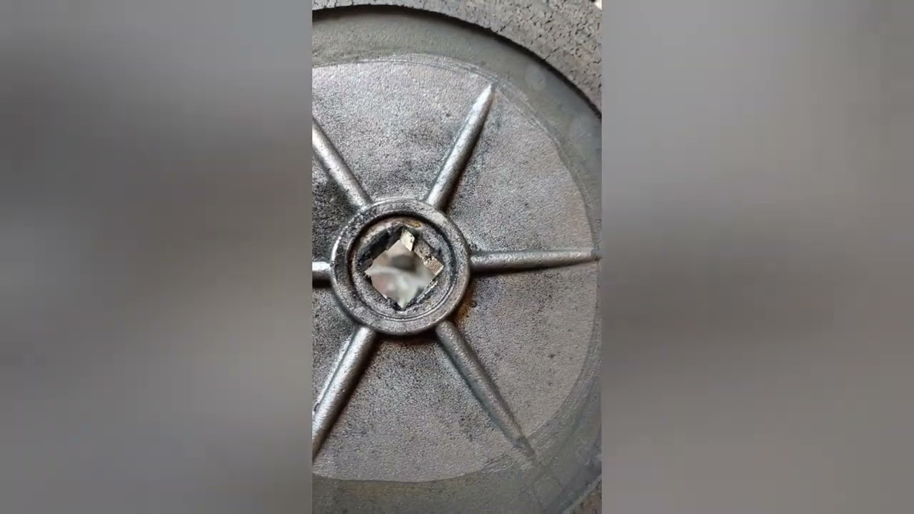 Repairing a Greenfield ride on mower clutch