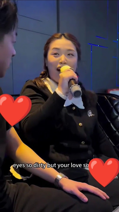 Teeth cover by Chinese woman in karaoke 😲😮#shocking #singer #viralshorts#subscribe