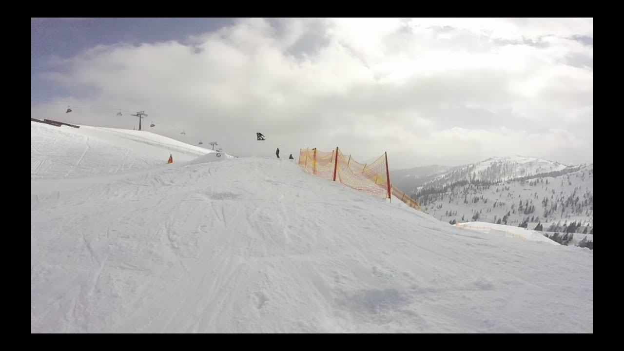 BLUE TOMATO KINGSPARK | ABSOLUT PARK SNOWBOARDING