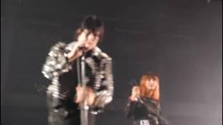 FARAH ✩ You Make Me Wanna Die ✩ live in Paris
