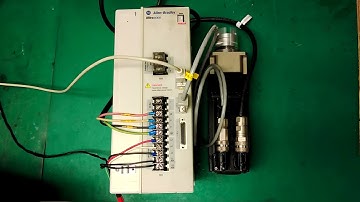 411933 - ALLEN-BRADLEY SERVO DRIVE - 2098-DSD-HV050 - 1JAX2UED