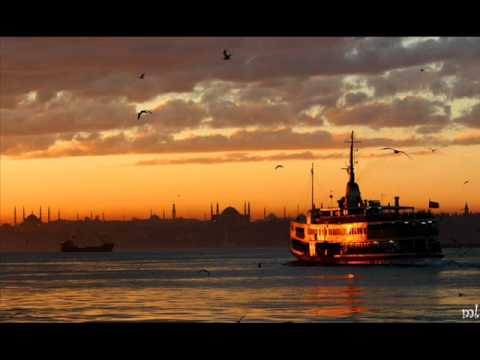 Cem Karaca - İstanbul'u Dinliyorum