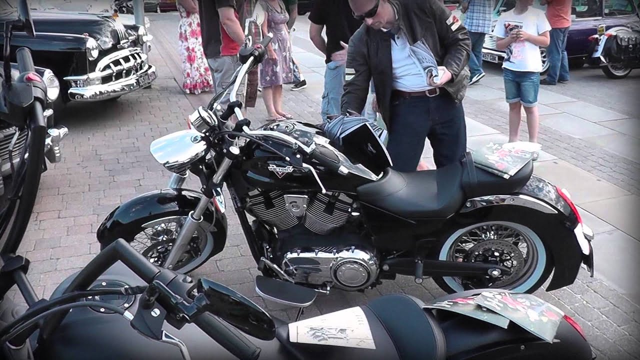 Chatham dockside custom car show 1st august 2013