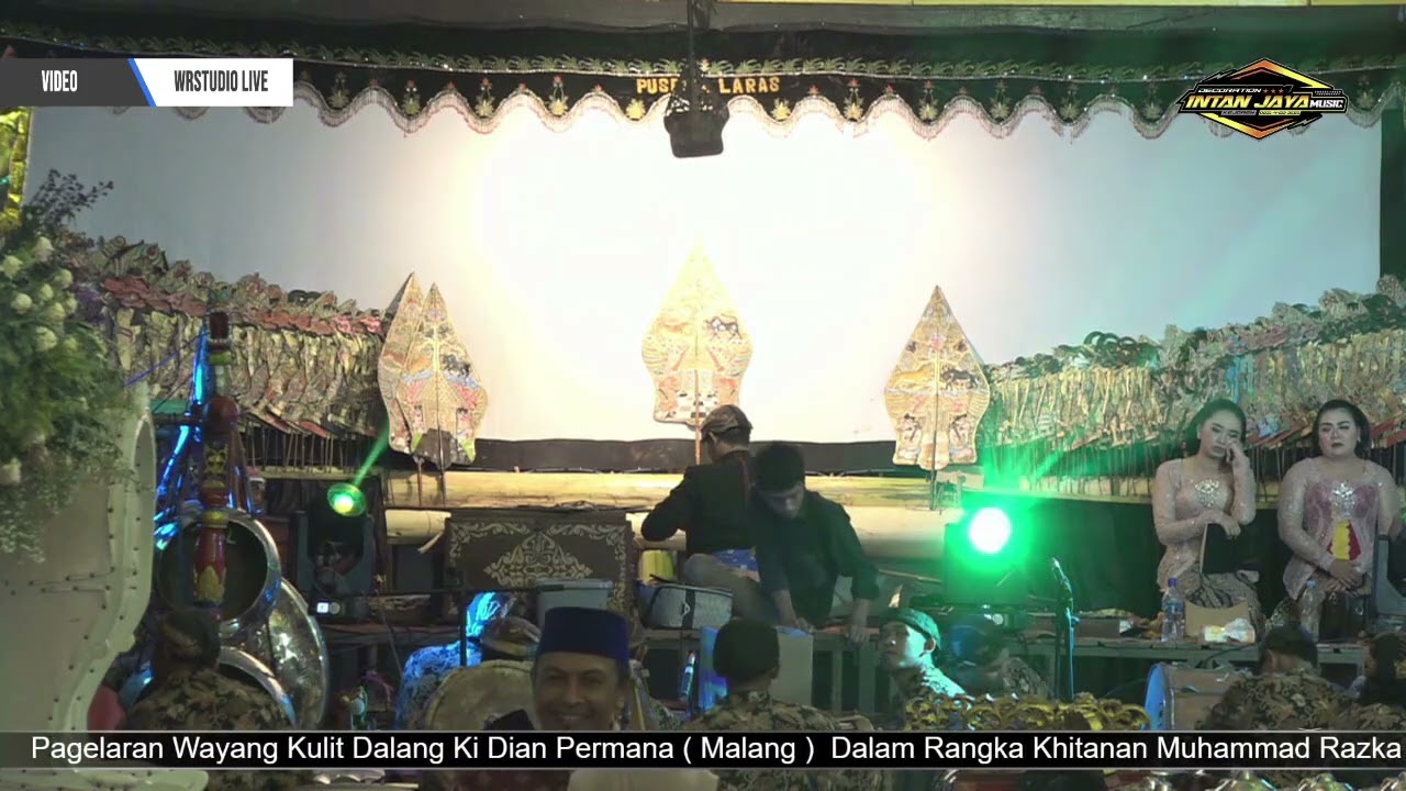 PAGELARAN WAYANG KULIT  Dalang Ki DIAN PERMANA ( MALANG } dengan lakon 
