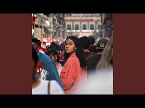 Laura Itandehui - La Distancia