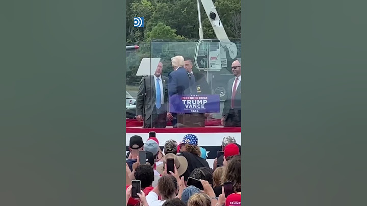 Trump acude al mitin tras una panel de cristal después del atentado