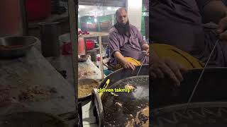 Adamın Eli Yağa Girmiyor Mu? Hindistan Sokak Yemeği