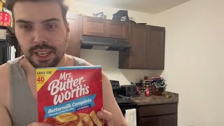 Making pancakes #fyp #twitchstreamer #Foodie #pancakes #mrsbuttersworth