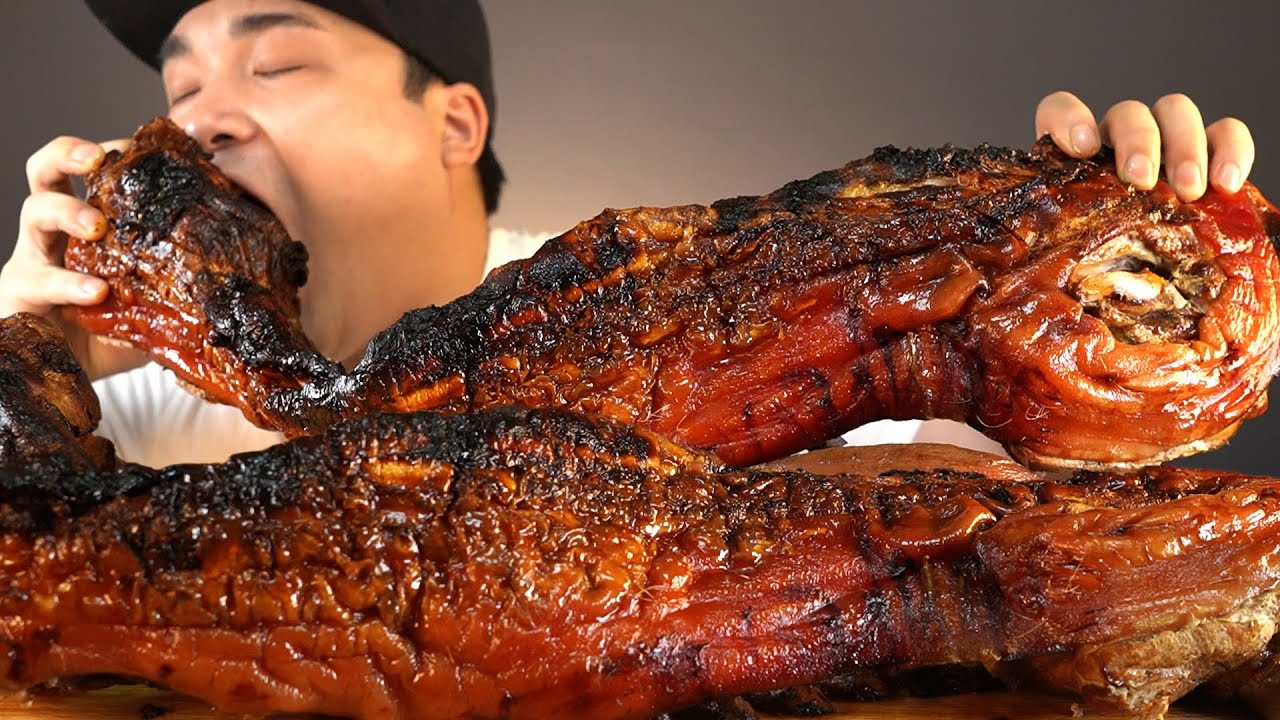 야들야들 잘 익은 통돼지바베큐와 김치 먹방~!! 리얼사운드 ASMR social eating Mukbang(Eating Show)