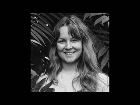 Sandy Denny-Who Knows Where The Time Goes acoustic