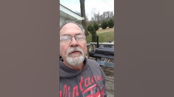 Reverse offset smoker built with a propane tank