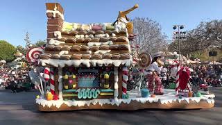 Disneyland - Christmas Fantasy Parade