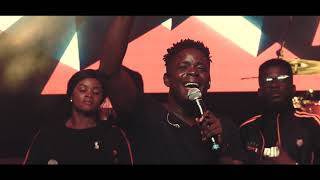 Folabi Nuel - Omemma (OFFICIAL LIVE VIDEO) ft. Nosa chords