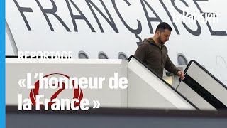 « C'est l'honneur de la France» : Macron défend le choix d'avoir prêté un avion à Zelensky