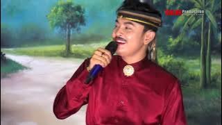 GUGUR Voc. Bambang S //LAGU DWI WARNA