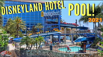 The Disneyland Hotel Pools! Monorail Waterslide, Trader Sam’s Drinks & Snacks + Earl of Sandwich!