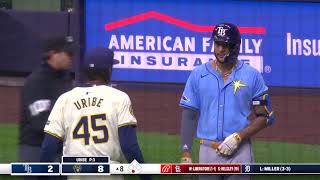 Benches clear in the Rays-Brewers game in Milwaukee. screenshot 3