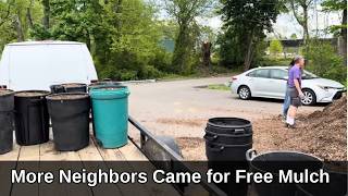 More people showed up to pick up free mulch and compose. No commercial is allowed. Only residential.