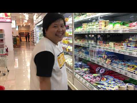 Siêu thị Vinmart tránh nắng ngày hè