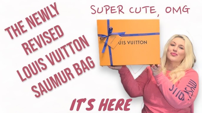Louis Vuitton Essential V Studs, Unboxing + Mod Shots