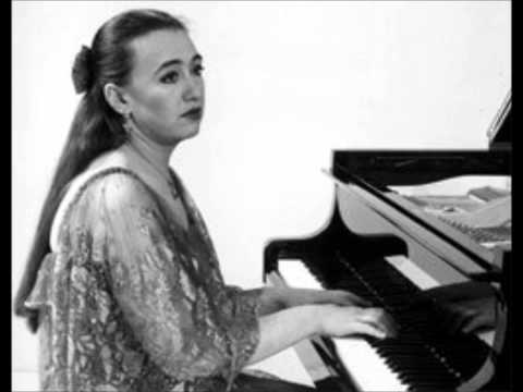 Viktoria Postnikova "Piano Concerto No 1" Tchaikovsky (1.Mov)