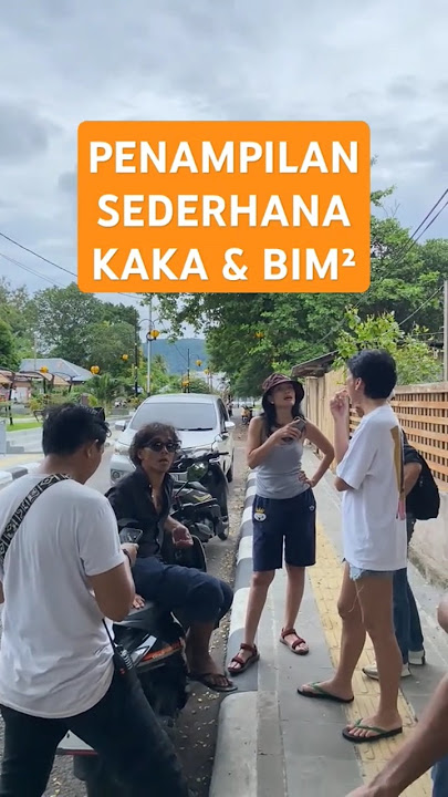 Penampilan sederhana Kaka dan Bimbim Slank