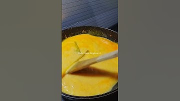 Thumbnail of Gulai daun singkong #menuharian #masakanrumahan #gulaidaunsingkong #resepmasakan