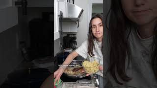 Chicken parm pasta #cooking #easyweeknightmeals #budgetfriendly