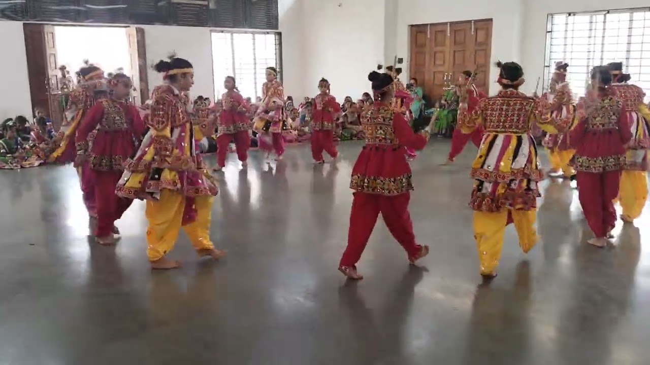 Raas Performace in Kala Mahakumbha 2025 by FVS Students
