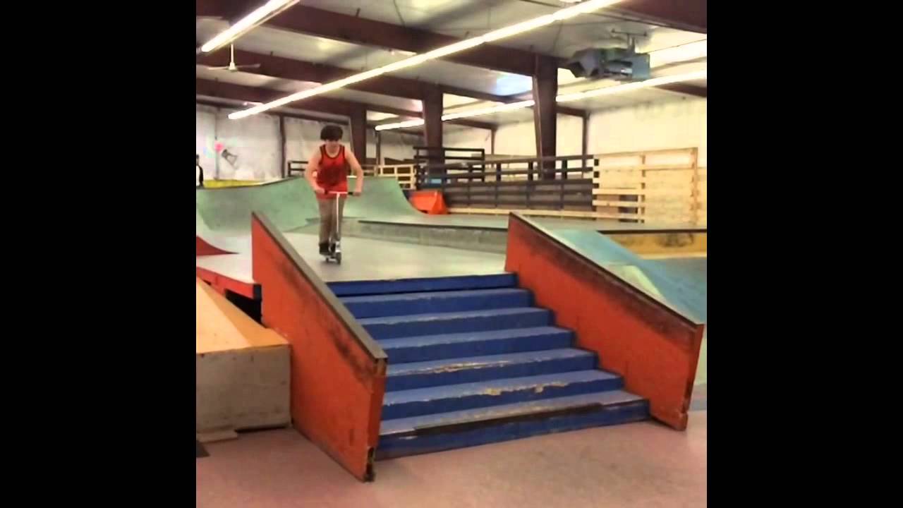 Anthony Riccitelli's 2015 Scooter Edit - YouTube