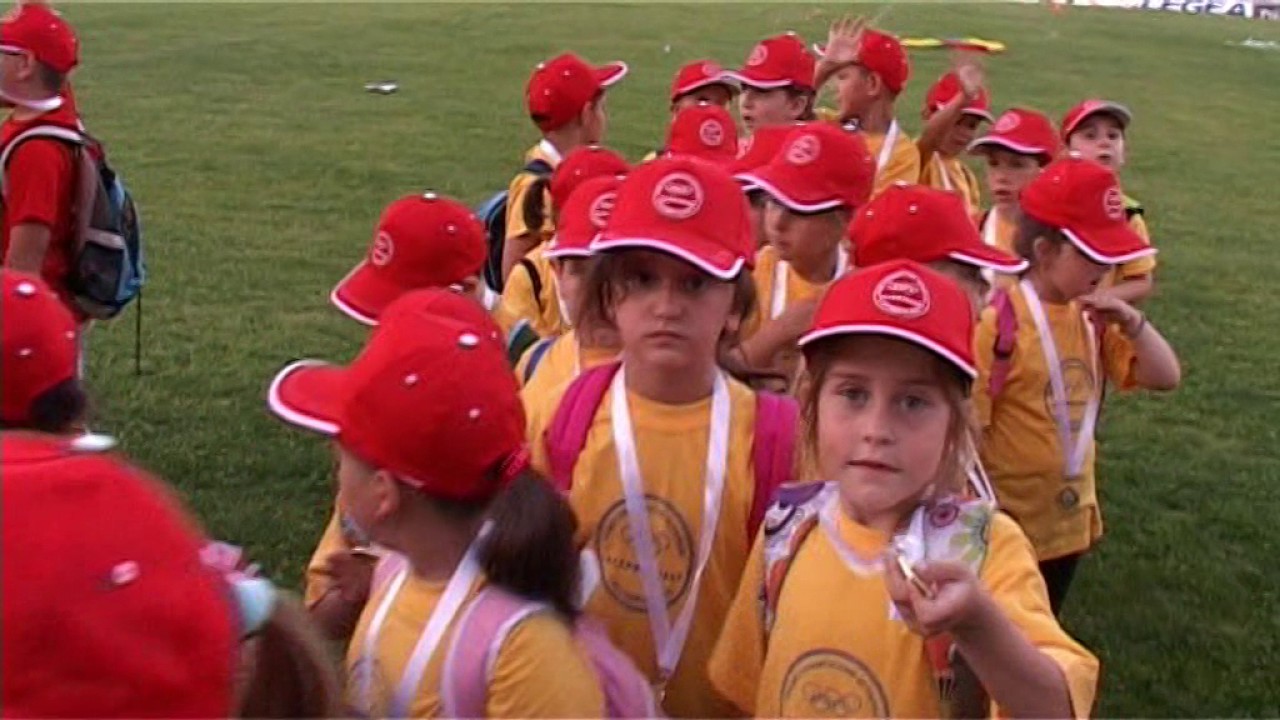 DECIJE OLIMPIJSKE IGRARIJE...VRTIC PIONIR..02 JUN 2015 JAGODINA 5 deo