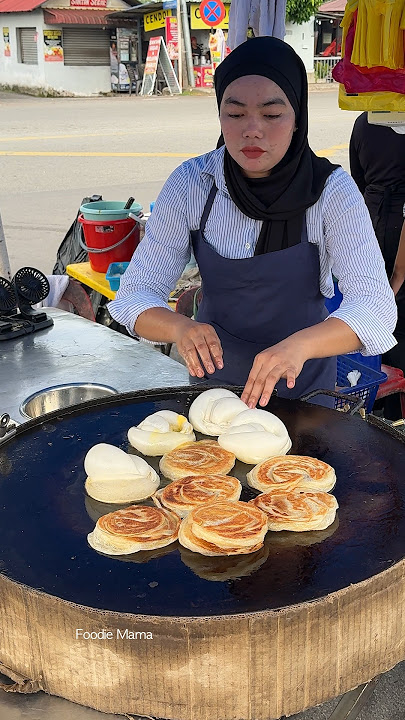 Only $0.5! Malaysian Roti Lady