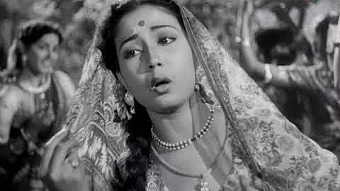 सदाबहार गाना - Door Koi Gaaye Dhun Yeh Sunaaye | Meena Kumari, Bharat Bhushan | Baiju Bawra 1952