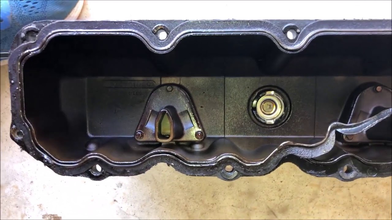 Valve Cover Gasket Replacement on my '97  Jeep Wrangler - YouTube