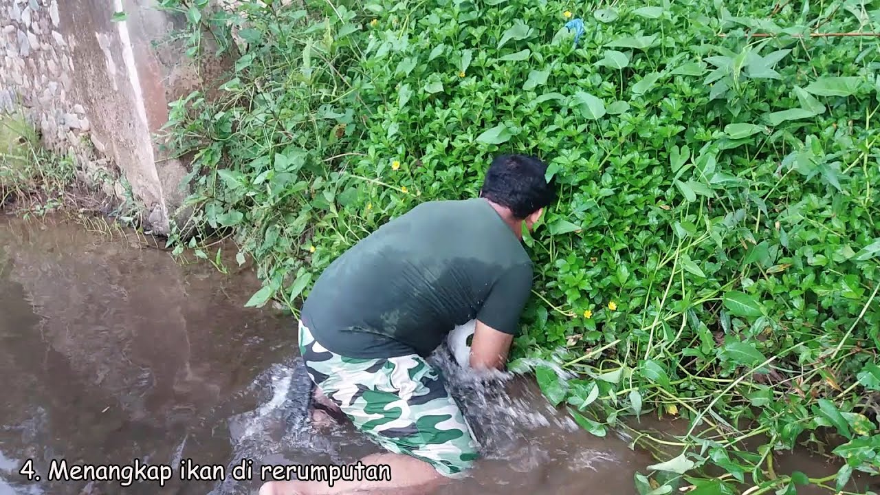 UJI NYALI ! MENANGKAP IKAN DENGAN TANGAN KOSONG, SALAH TANGKAP, ULAR