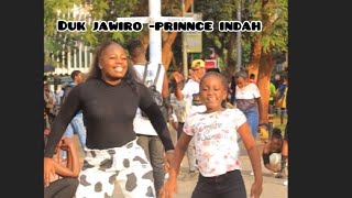 Prince Indah -Hera lit karumo adiera (Tiktok dance moves with friends)