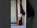 Hollowback Handstand | Yoga Classes | Handstand Tips | Inversions 🙌