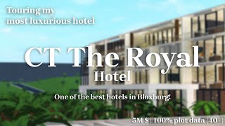 Touring my most luxurious hotel in Bloxburg!