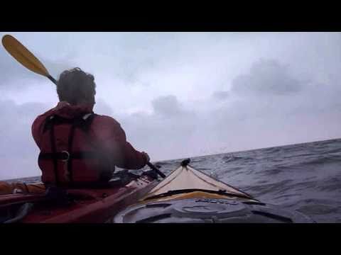 Video: Kuidas Minna Liustiku Kajakiga Briti Columbia Cascade'i Mägedesse