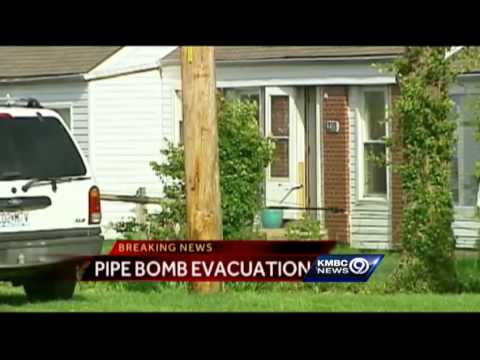 Police: Mother catches son, 13, making pipe bomb