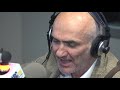 Aussie music great Paul Kelly performs live in studio