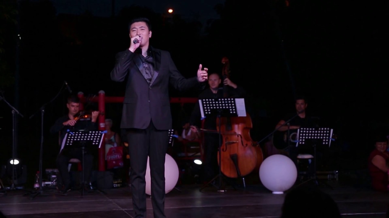 Fang Shuang 方泷 ★ Ana, zorile se varsa - Ioan Bocsa